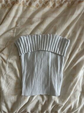 La Hearts Light Gray Ribbed Off-Shoulder Cropped Tube Top